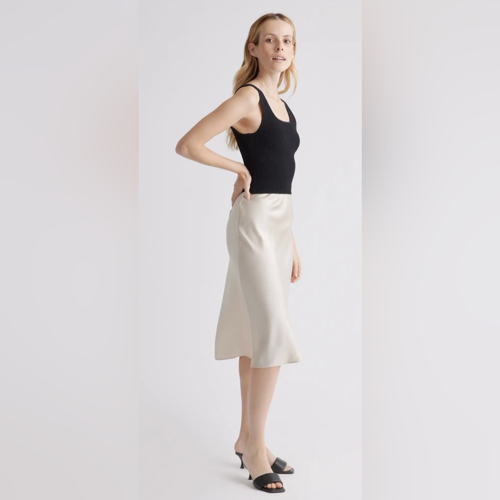 Quince Cropped Square Neck Ribbed Knit Tank Top In Black Size M